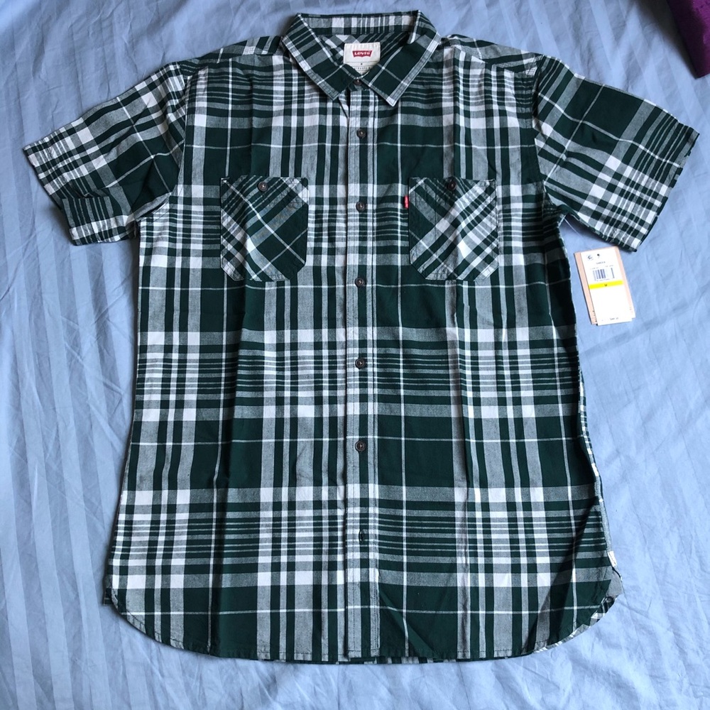 Levi’s shirt